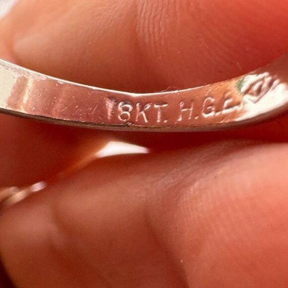 Lot of‎ 3 Silver Tone Rings sizes 8 9 10 Blue Band Crystals Wide - Picture 9 of 9